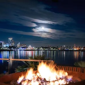 Maya - A Doubletree By Hilton 4*, Long Beach United States